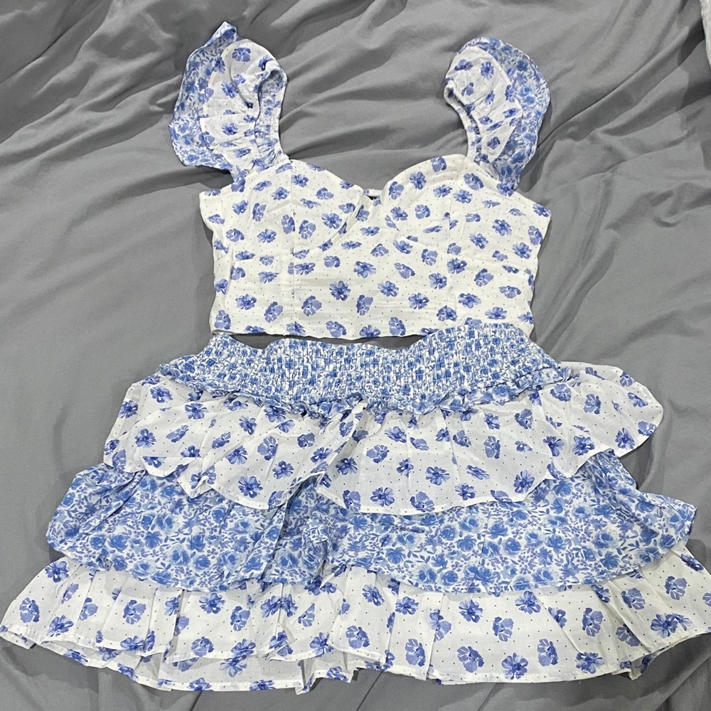 Marshalls Blue and White Floral Set, never worn, size XS